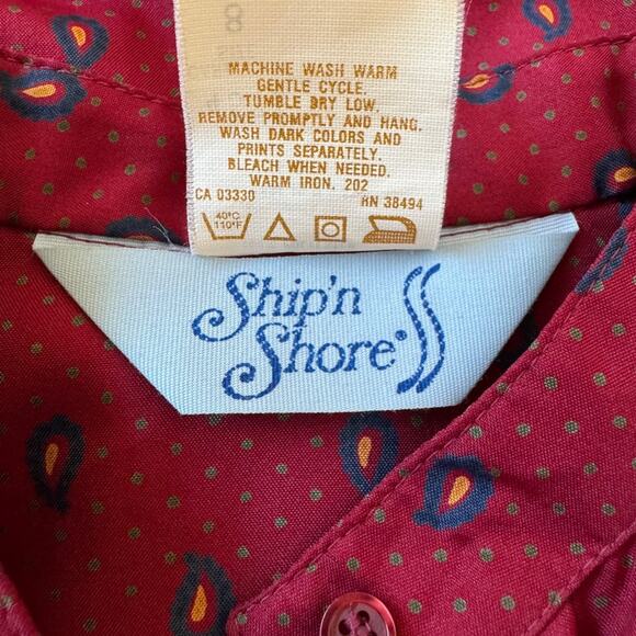 Vintage ‘70s Ship ‘n Shore Burgundy Long Sleeve Collared Button Down Blouse - Picture 6 of 9